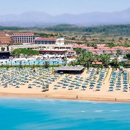 Paloma Oceana Resort Side