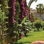 منتجع Paloma Oceana 5*