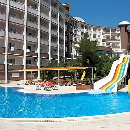 Paloma Oceana منتجع