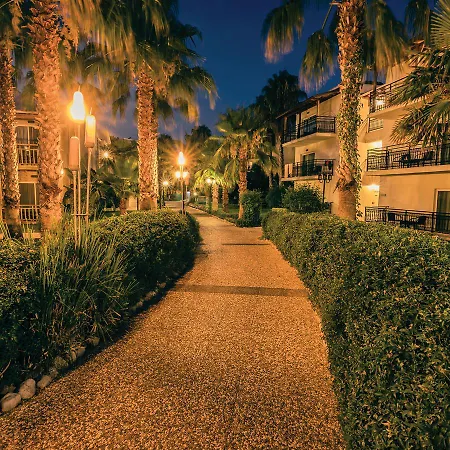 Paloma Oceana Complex