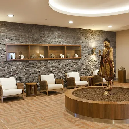 Paloma Oceana 5* Side