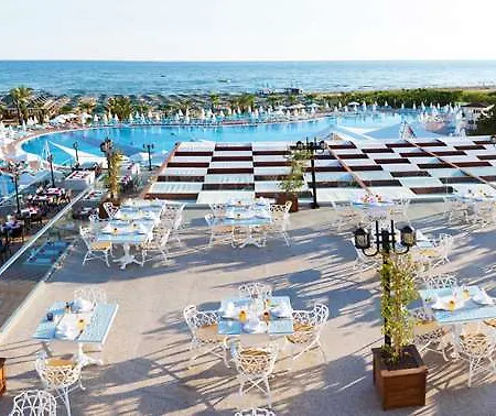 Resort Paloma Oceana 5*